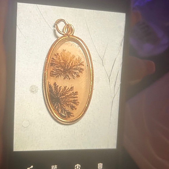 Other - Elegant Gold and Brown Pendant